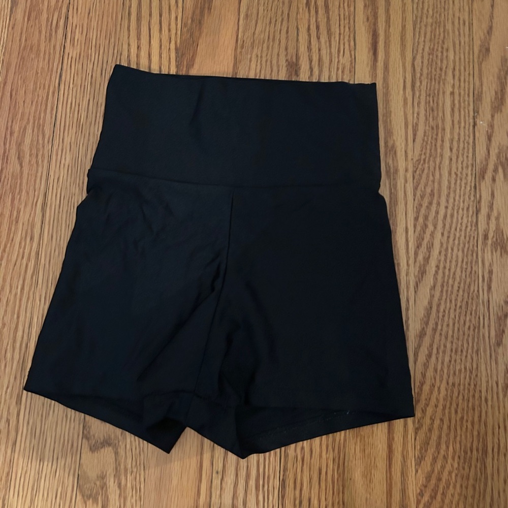 Girls 10-12 black shiny bootie shorts for dance/cheer/gymnastics